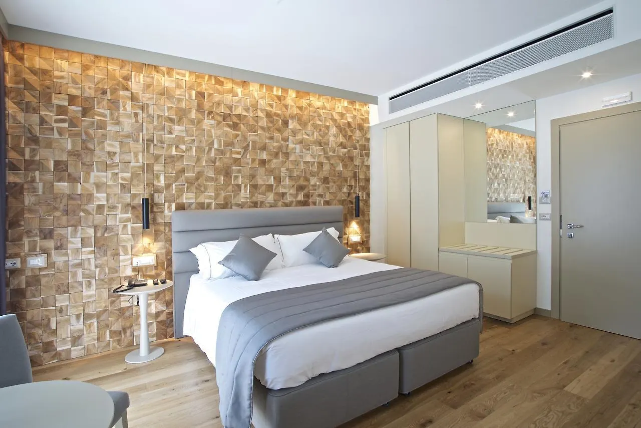 Lifestyle Room Binario Zero Tirano Hotel